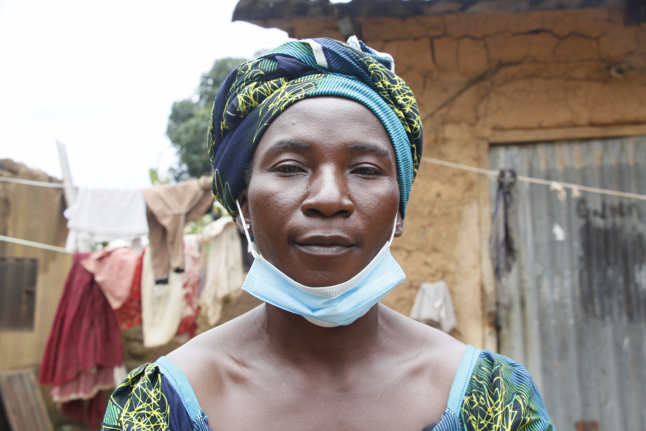 Portrait of Hajaratu during the day_reduced African woman with mask